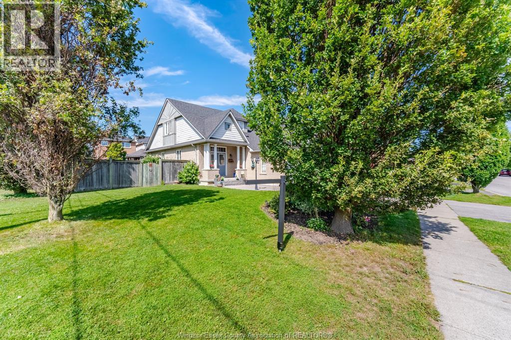 2 Sprucewood Crescent Property Photo 5