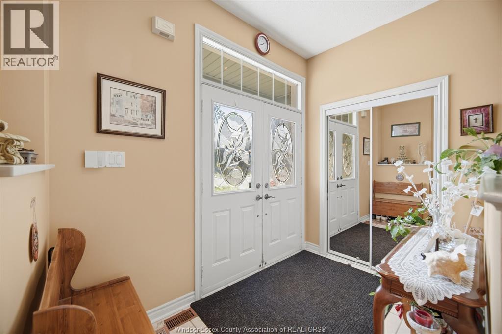 2 Sprucewood Crescent Property Photo 8