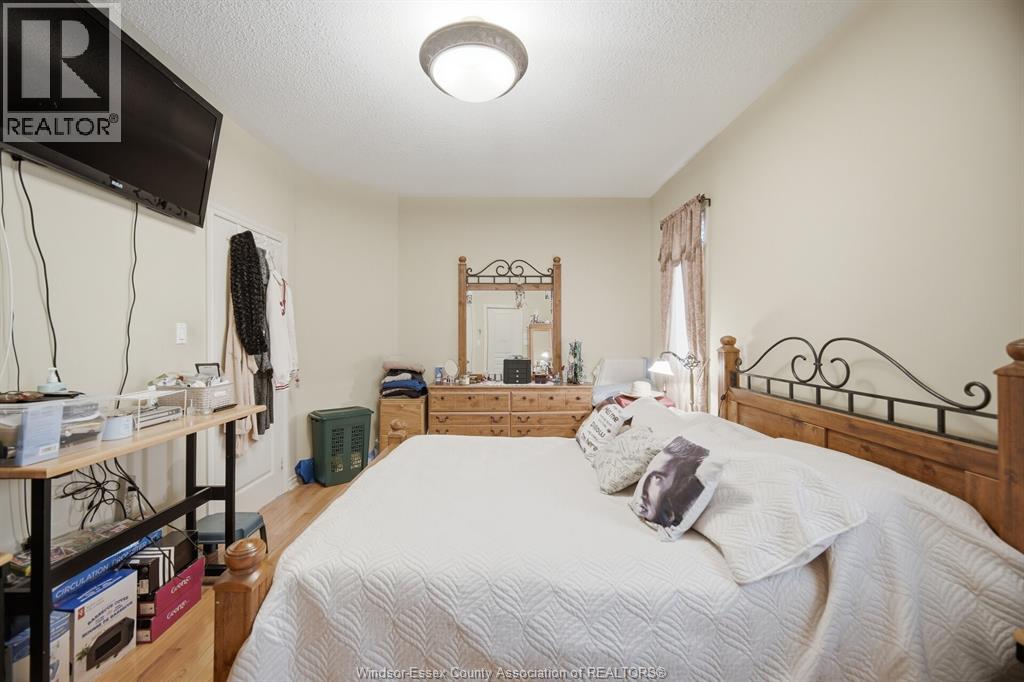 2 Sprucewood Crescent Property Photo 23