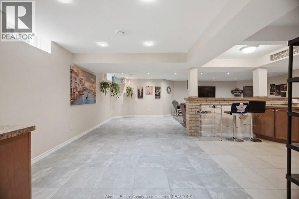 2 Sprucewood Crescent Property Photo 38