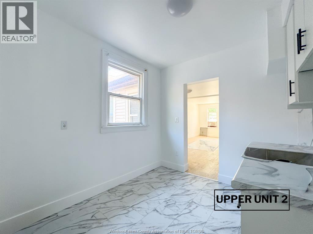 130 Elm Avenue Unit# 126 Upper Property Photo 8