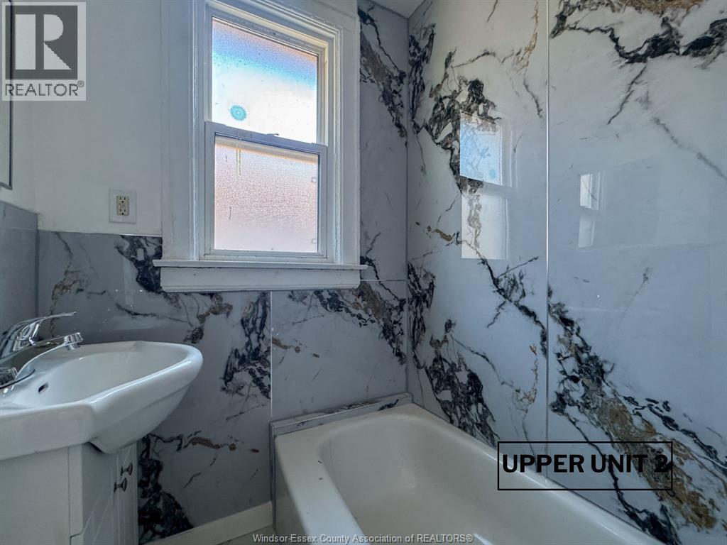 130 Elm Avenue Unit# 126 Upper Property Photo 10