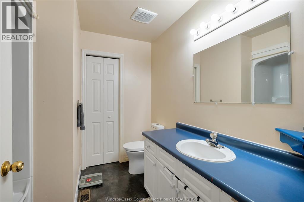 24 Matier Property Photo 17