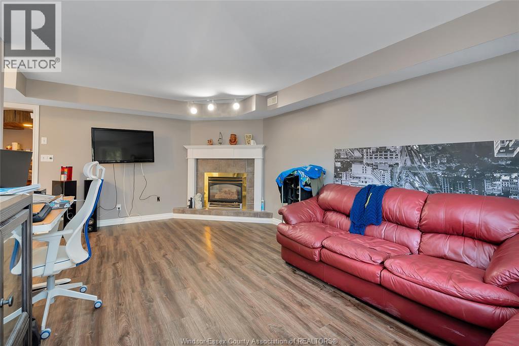 24 Matier Property Photo 21
