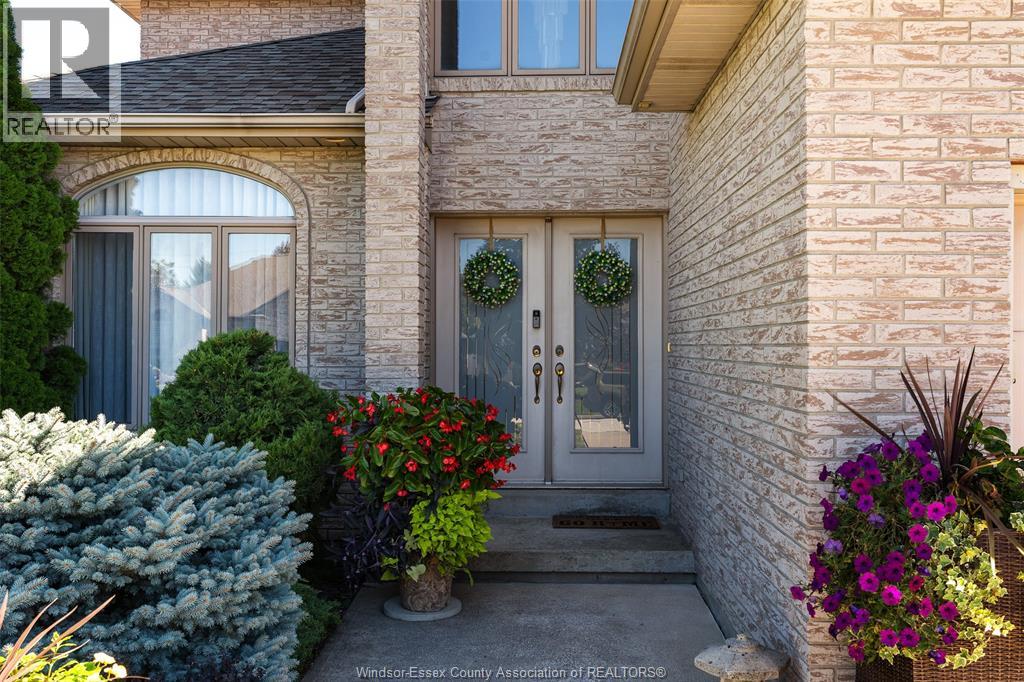 1840 Deslippe Drive Property Photo 4