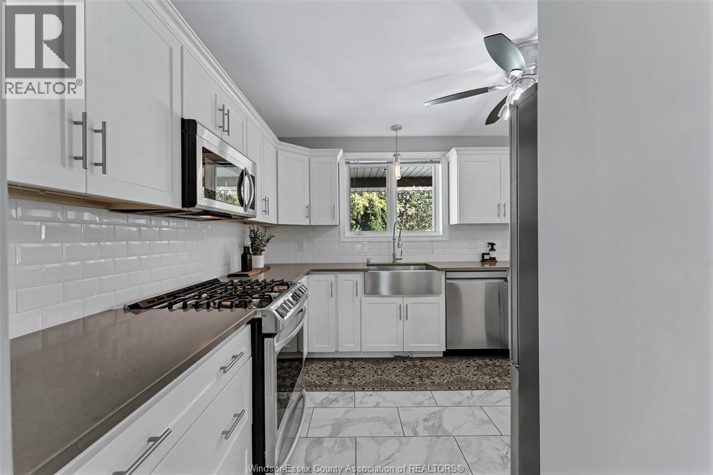 1840 Deslippe Drive Property Photo 20