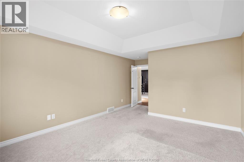 384 Boismier Property Photo 13