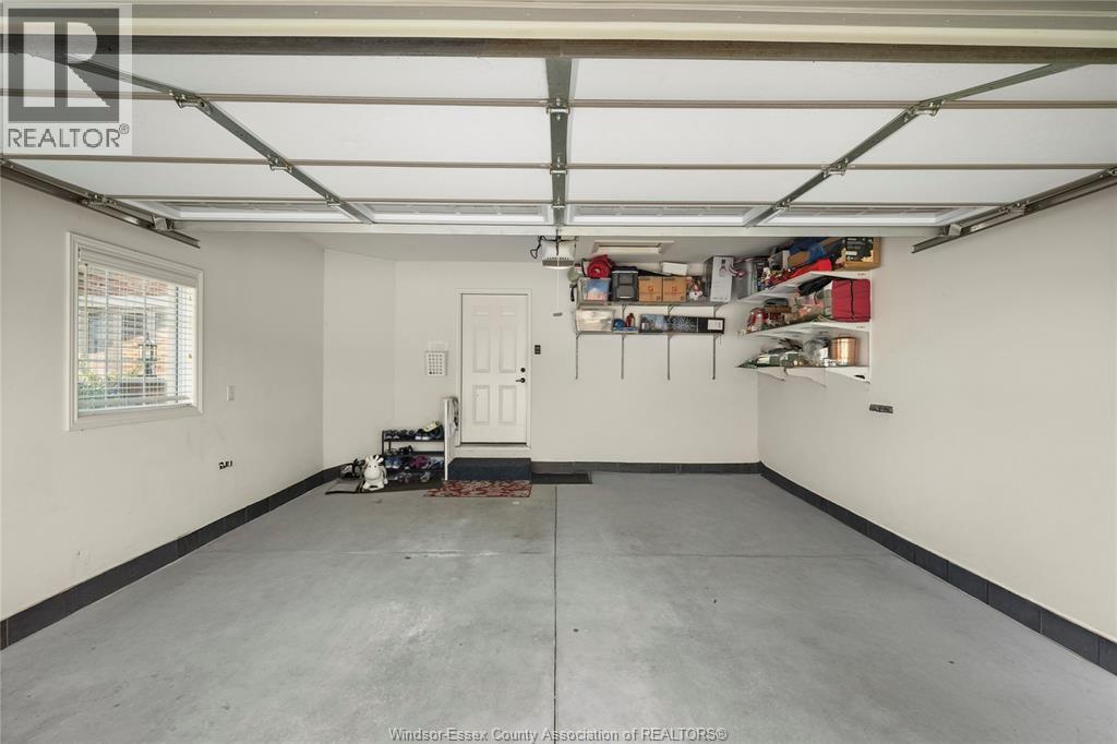 384 Boismier Property Photo 24