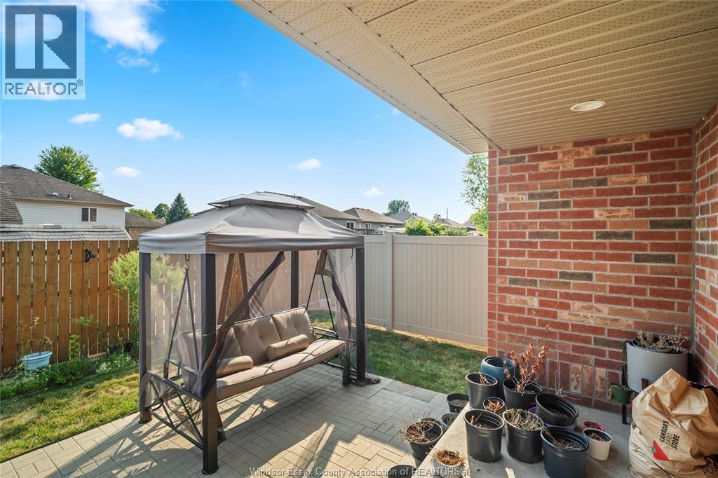 384 Boismier Property Photo 26