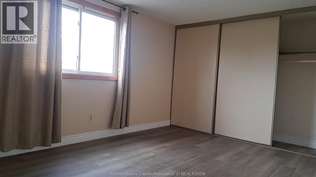 3098 Erindale Crescent Property Photo 8