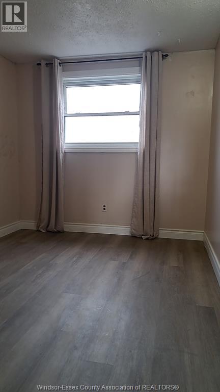 3098 Erindale Crescent Property Photo 9