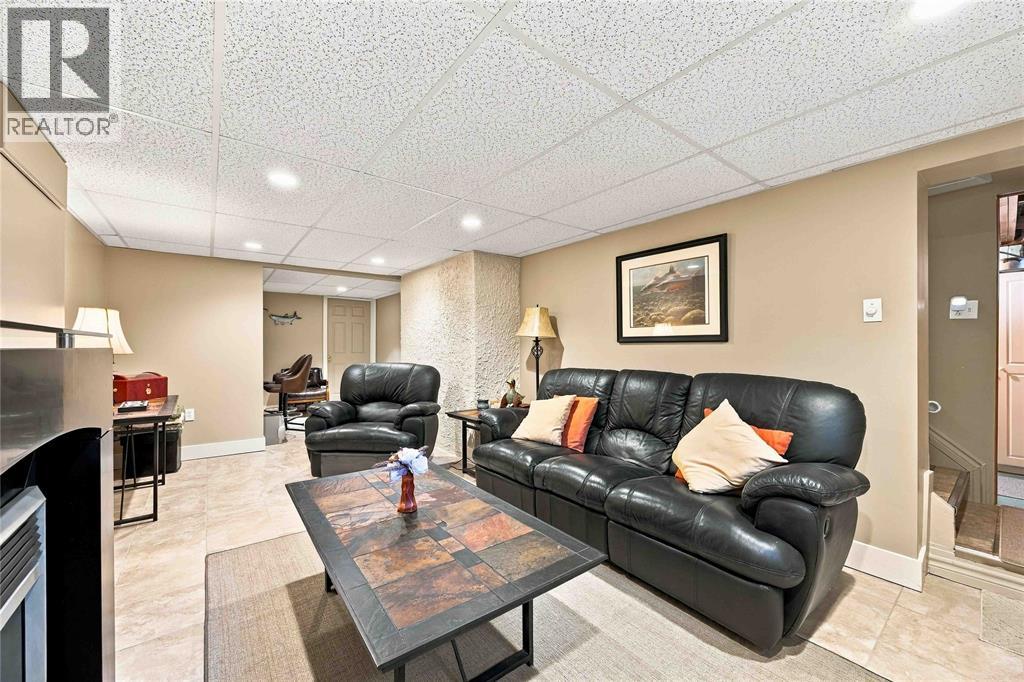 1179 Newell Street Property Photo 14