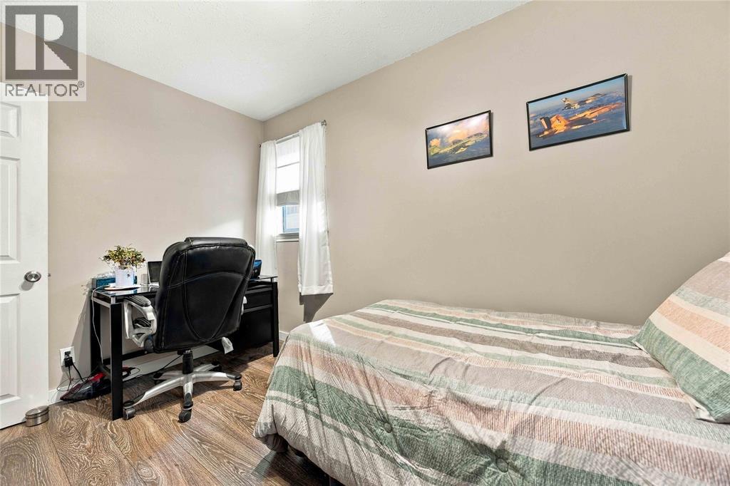 1179 Newell Street Property Photo 17