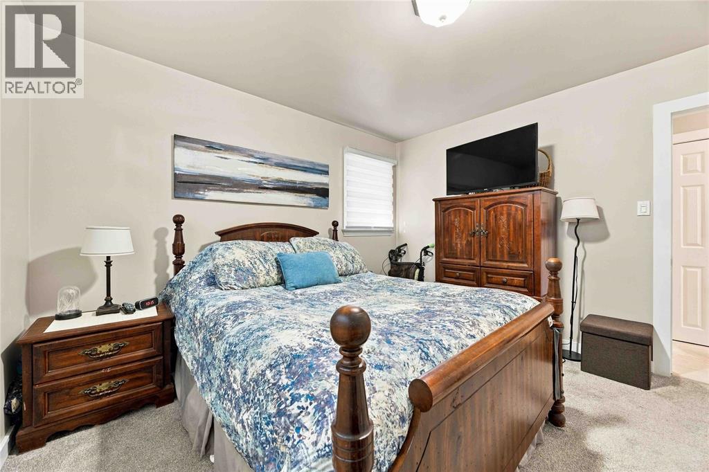 1179 Newell Street Property Photo 20