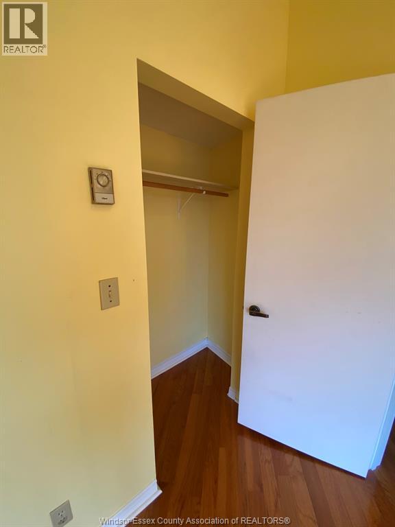 165 Janette Unit# Penthouse Property Photo 12