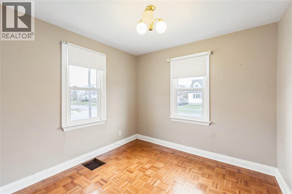 748 Alexander Street Property Photo 15