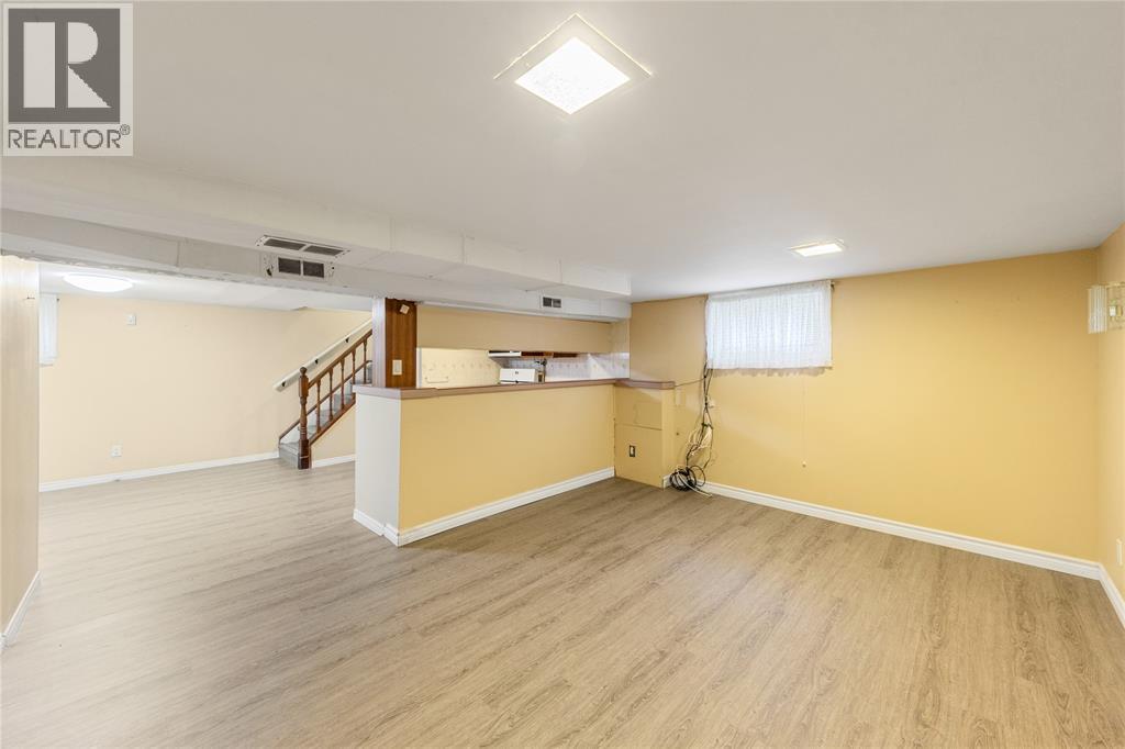 748 Alexander Street Property Photo 20