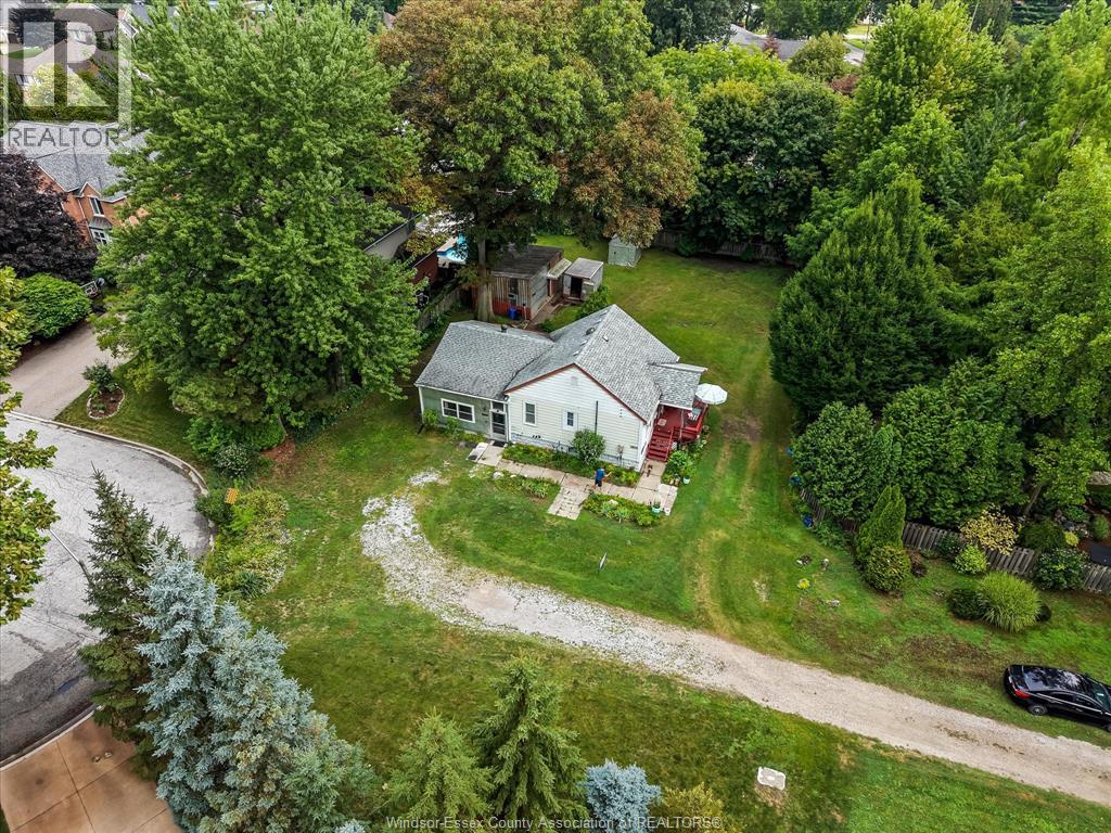 7035 Matchette Road Property Photo 1