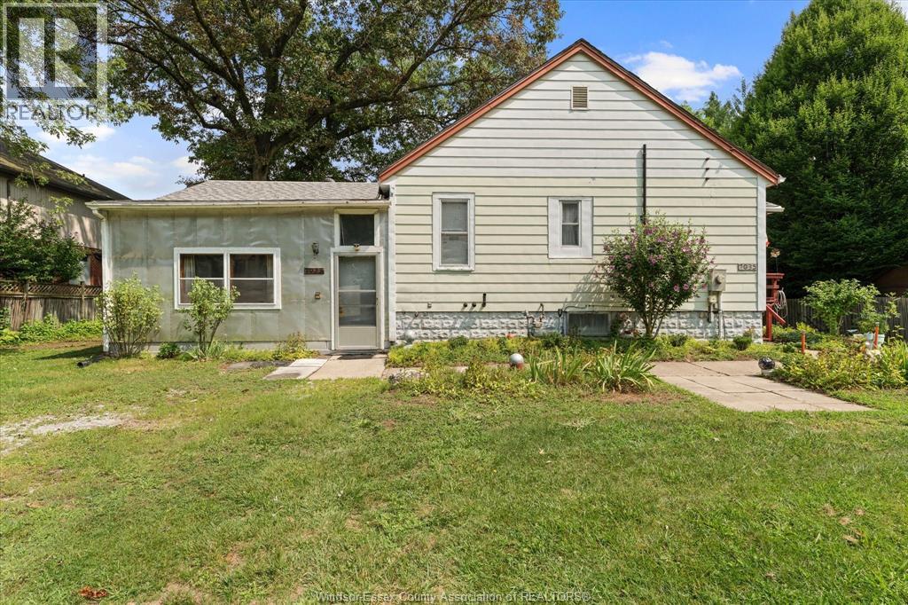 7035 Matchette Road Property Photo 3