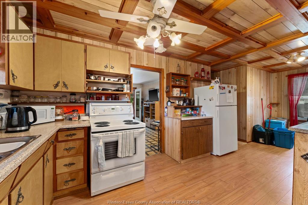 7035 Matchette Road Property Photo 11