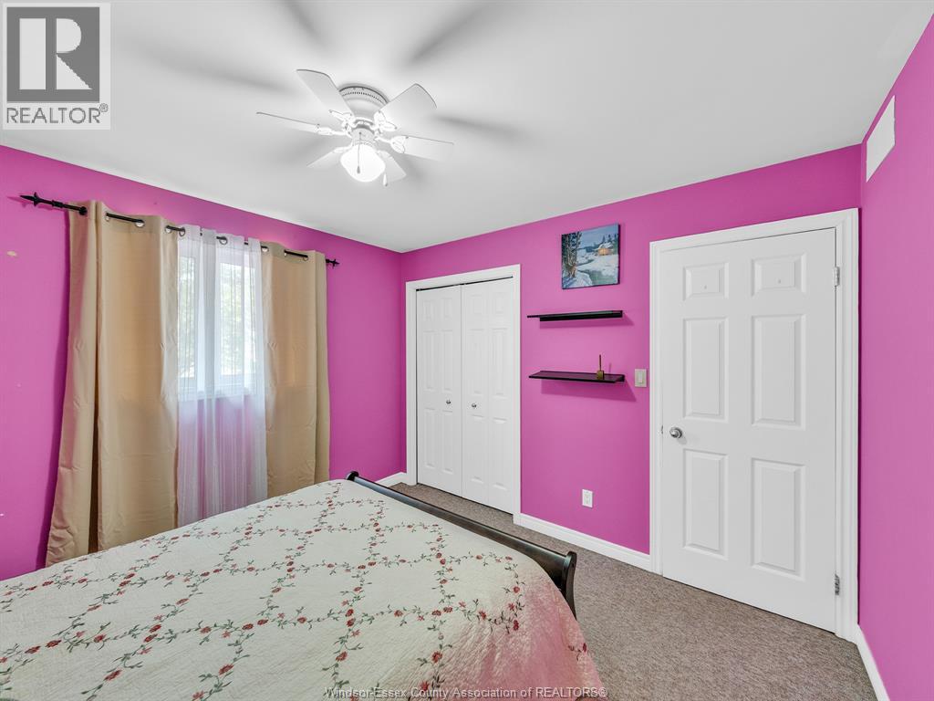 1098 Stoneybrook Crescent Property Photo 28