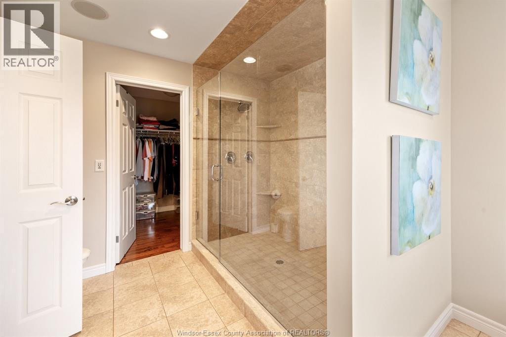 2105 Washington Boulevard Property Photo 25