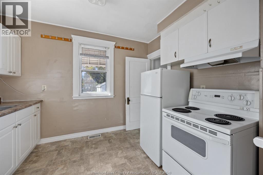 455 Curry Property Photo 7