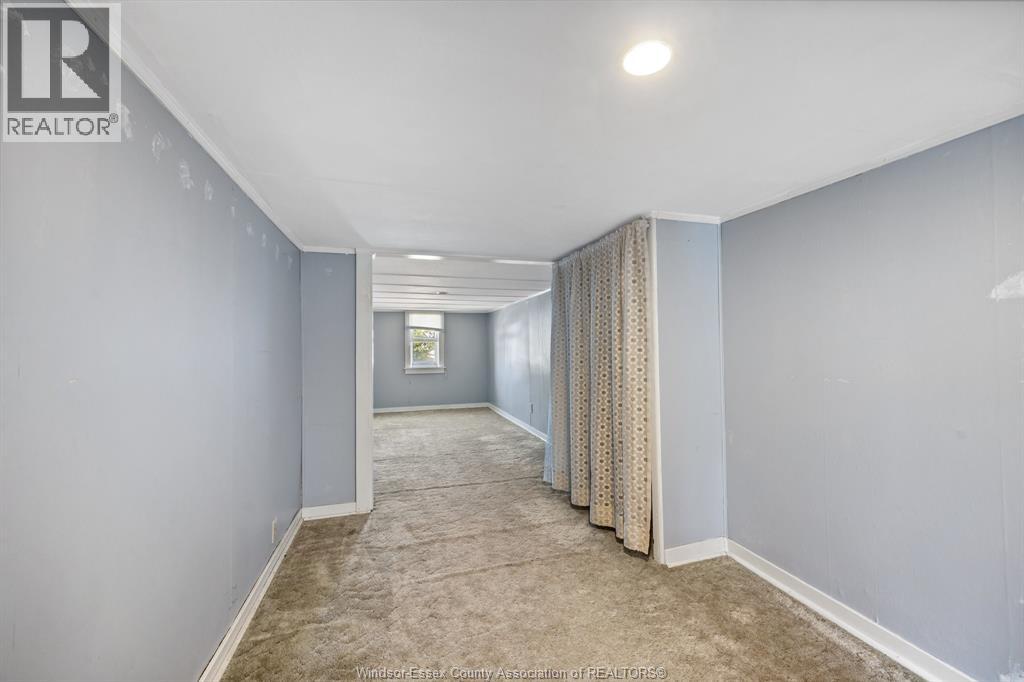 455 Curry Property Photo 14