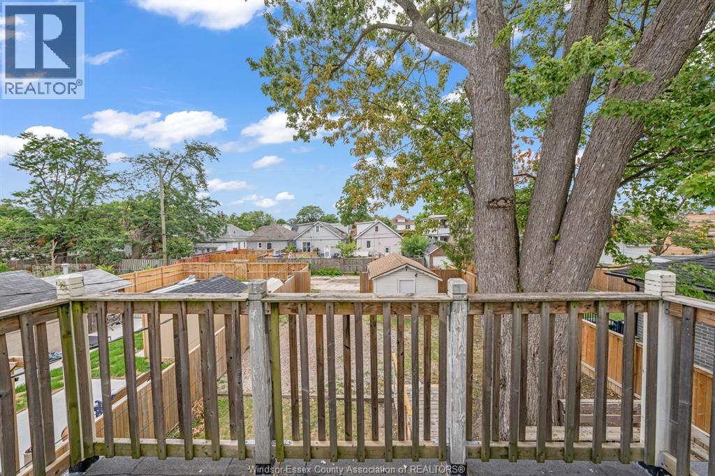 427 Cameron Property Photo 22