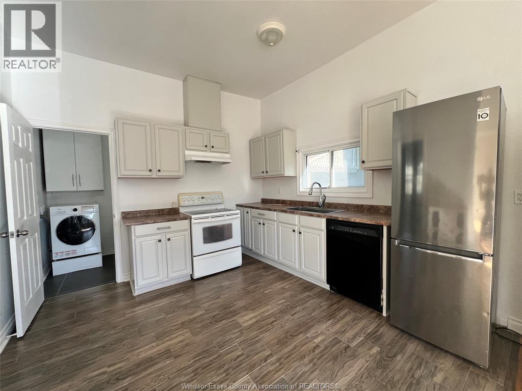 304 Parent Avenue Unit# 2 Property Photo 8