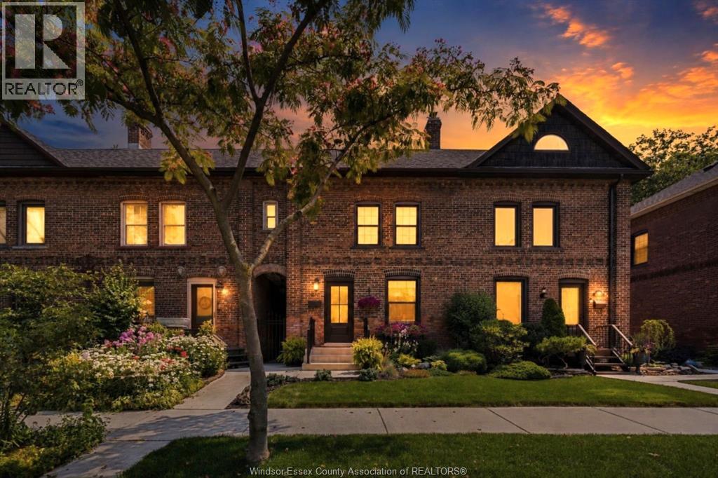 864 Monmouth Road Property Photo 1