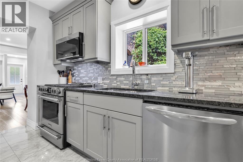 864 Monmouth Road Property Photo 15
