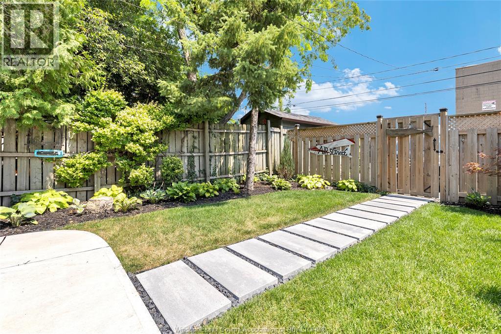 864 Monmouth Road Property Photo 30