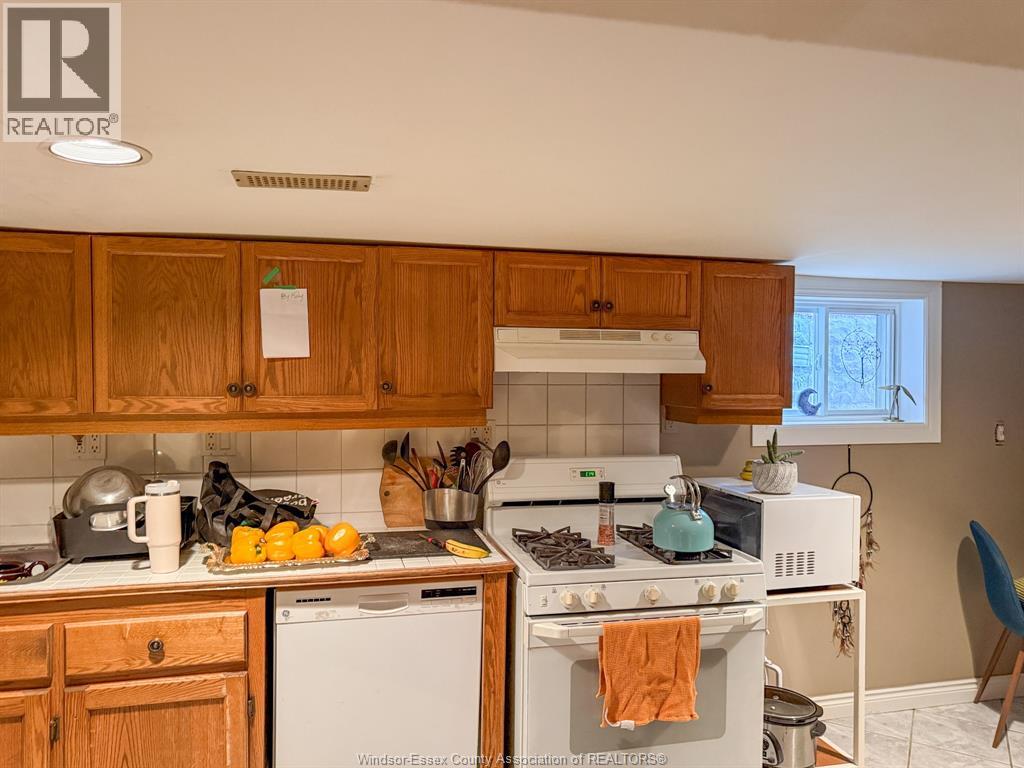 1087 Marentette Property Photo 43