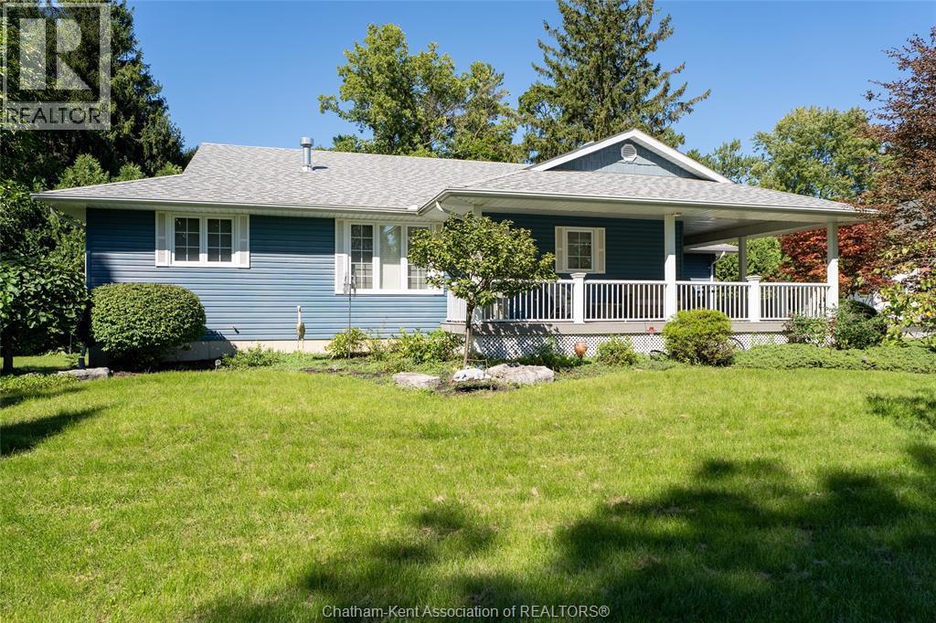 760 West Street Property Photo 4
