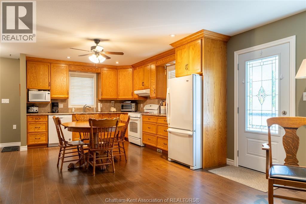 760 West Street Property Photo 14
