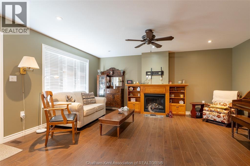 760 West Street Property Photo 16