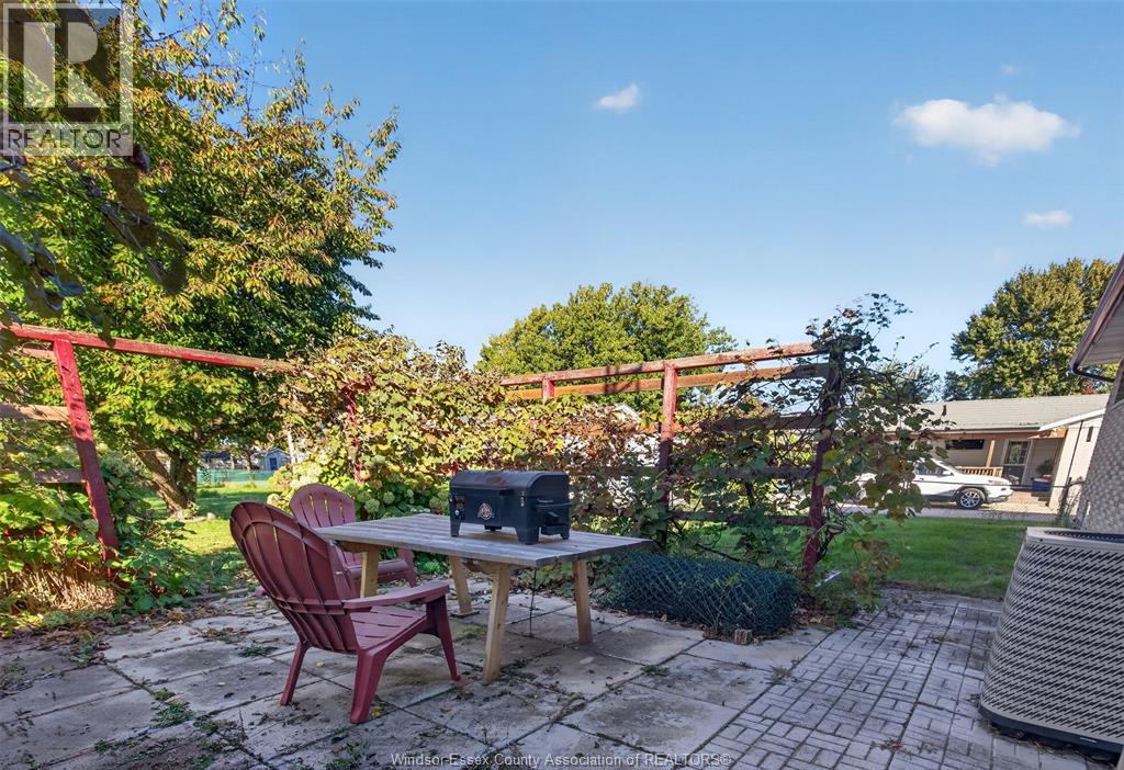 2441 Lesperance Property Photo 11
