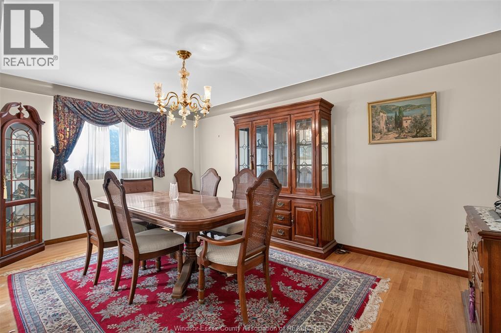 2441 Lesperance Property Photo 20