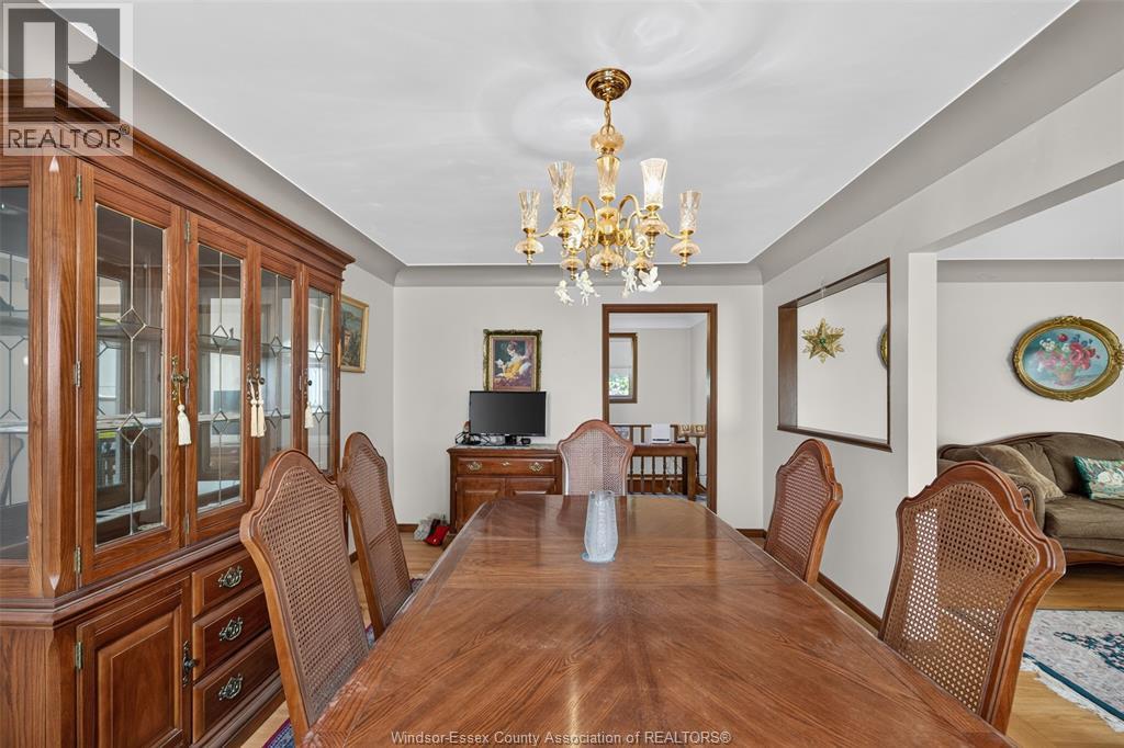 2441 Lesperance Property Photo 21