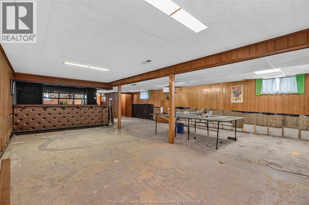 2441 Lesperance Property Photo 44