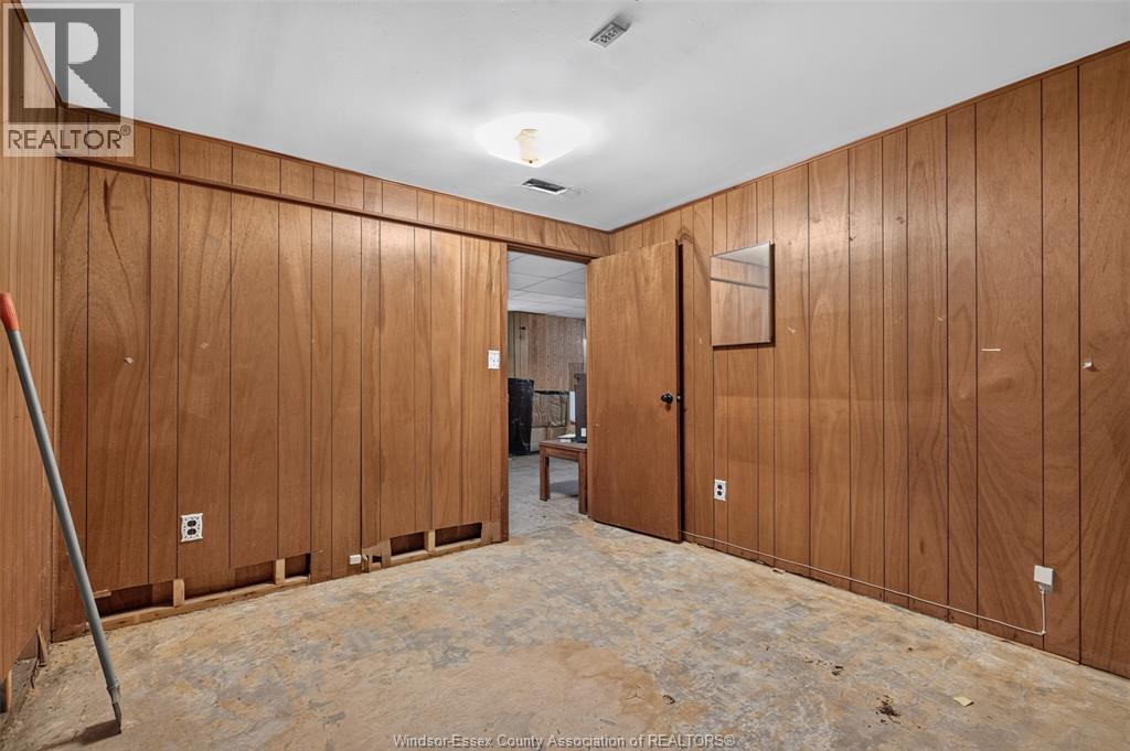 2441 Lesperance Property Photo 48