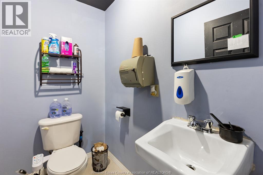 1398 Ottawa Unit# B Property Photo 12