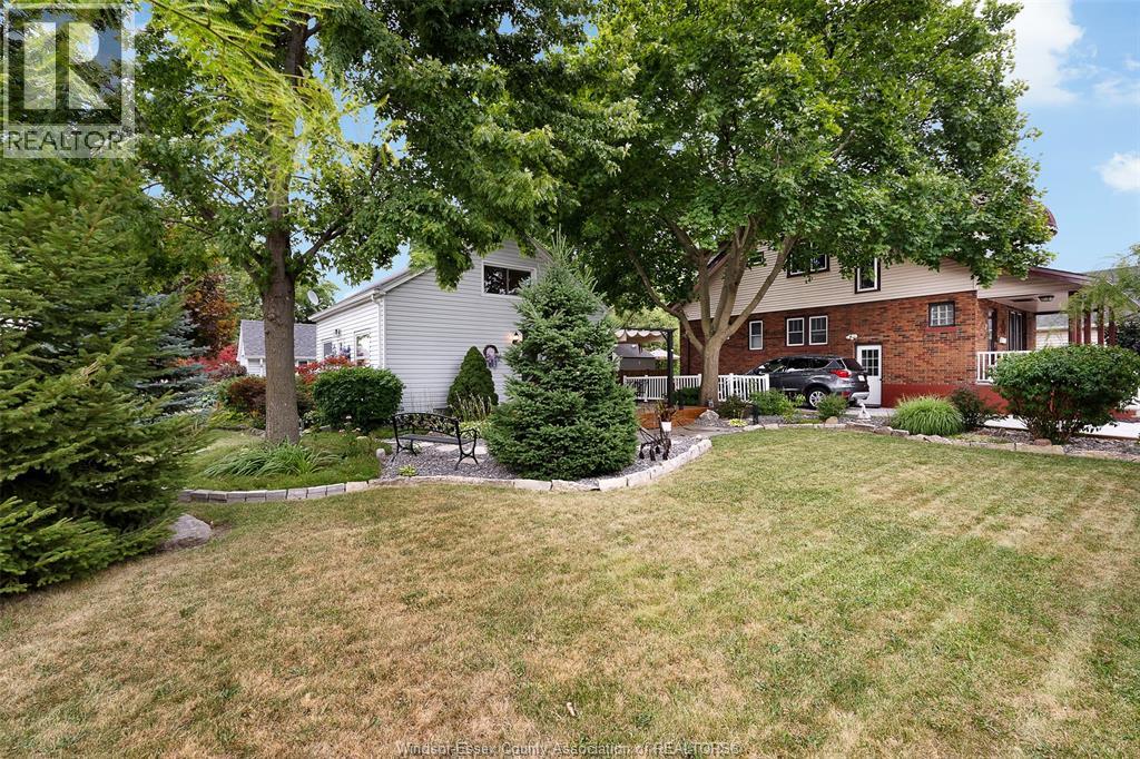 58 Laird Avenue Property Photo 4