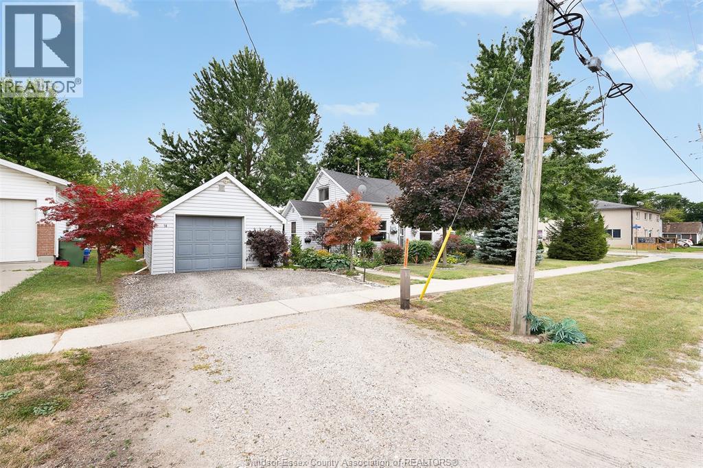 58 Laird Avenue Property Photo 5