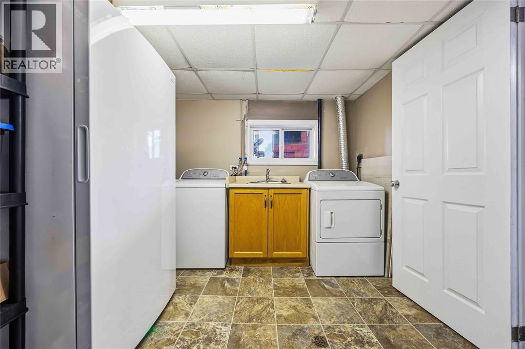 409 Huxley Avenue Property Photo 27
