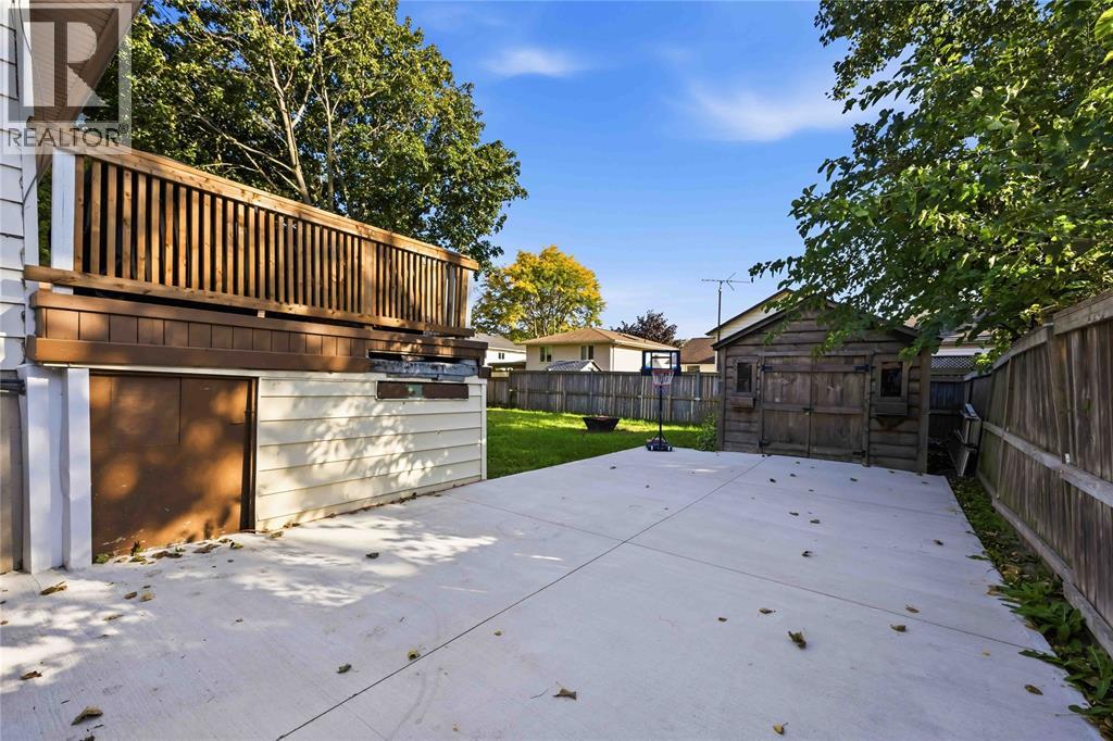 409 Huxley Avenue Property Photo 35