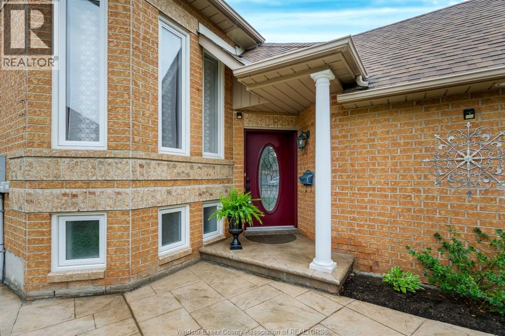 43 Springview Drive Property Photo 4