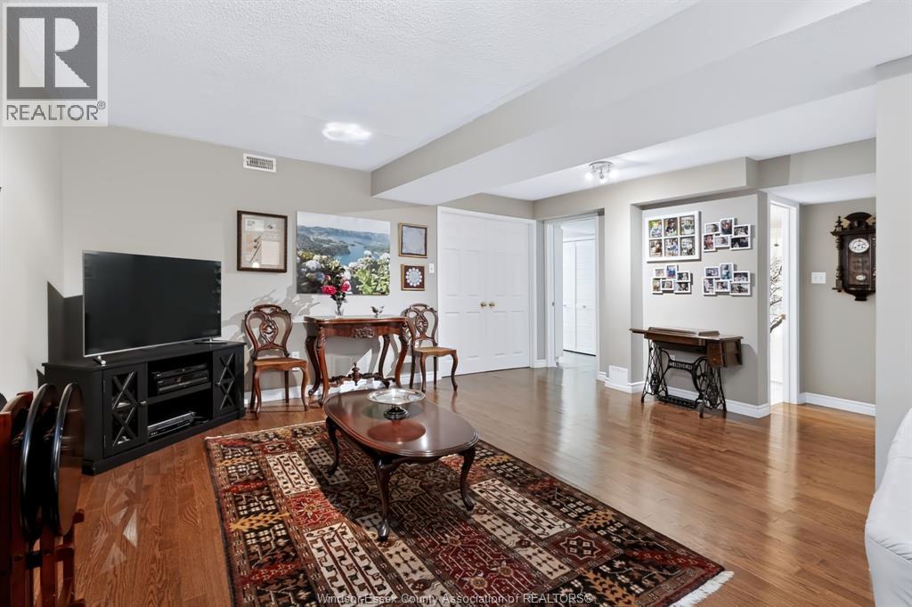 43 Springview Drive Property Photo 32