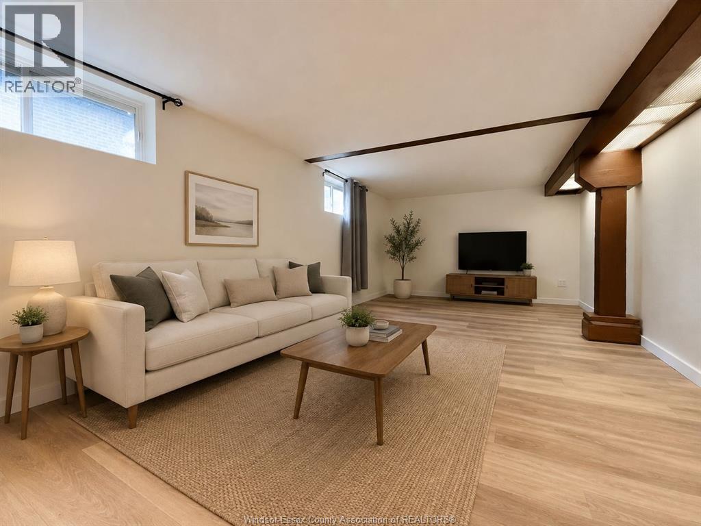 427 Cameron Property Photo 27